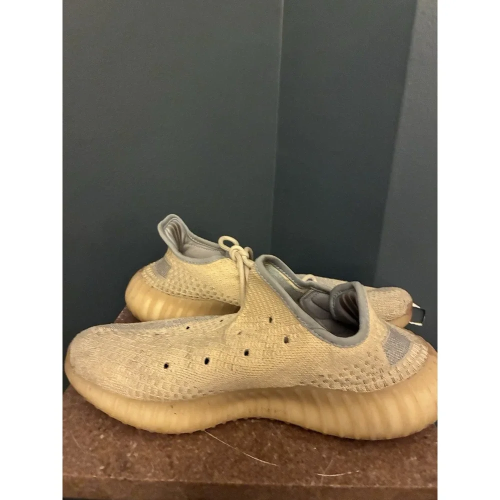 adidas Yeezy Boost 350 V2 Linen Grey Tan‎ FY5158 Size 10 Pre-Owned (READ)